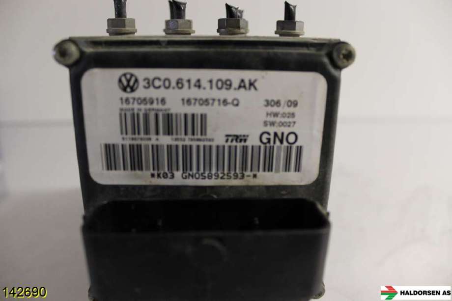 ABS sentral til VW Passat 2005-2010 (B6) (B6) (VOLKSWAGEN|3C0 614 109 AK|)
