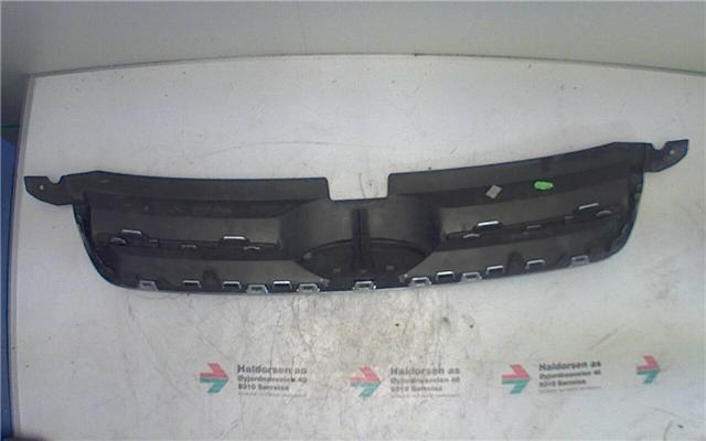 Grill til Ford C-Max 2010-2015 (Type II, Fase 1)  (FORD|AM51-R8200-BB5UAW|1759224|)