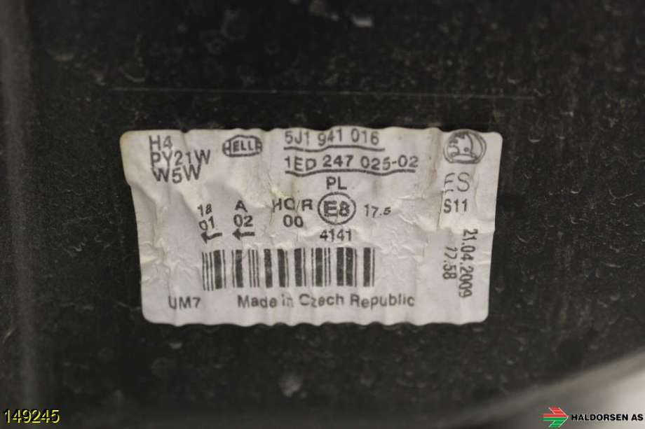 Frontlykt høyre halogen til Škoda Fabia 2007-2010 (Type II, Fase 1)  (SKODA|5J1 941 016|)