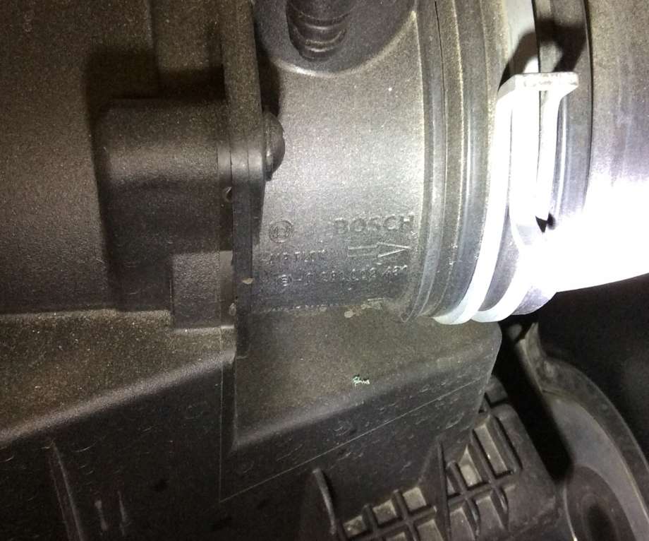 Luftmengde/luftmassemåler til VW Transporter / Caravelle 2003-2009 (Fase 1) (T5) (T5) (VOLKSWAGEN|)
