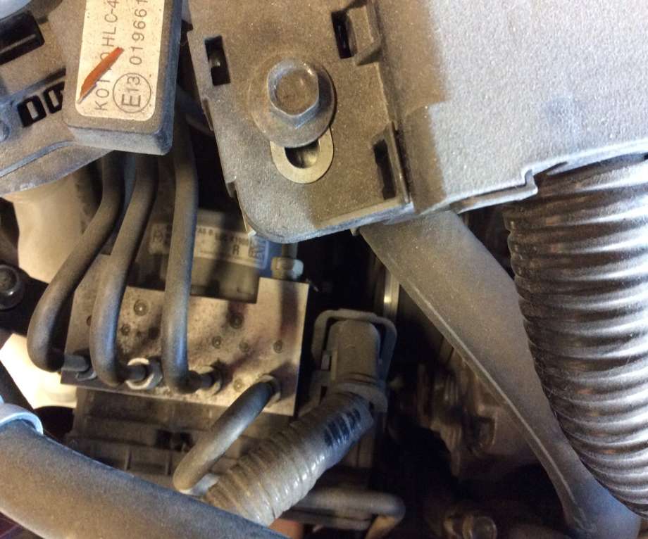 ABS sentral til Mazda 3 2013-2016 (Type III, Fase 1)  (MAZDA|BHR1 43 7AO B|06.212-3481.4|)