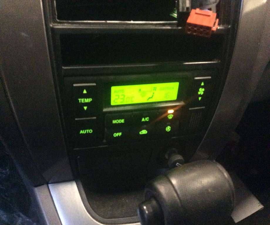 Varmeapparat betjening til Hyundai Tucson, 2003-2009  (HYUNDAI|AAK0249)
