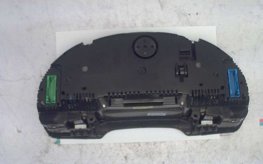 Instrumentpanel til Audi A4 2004-2008 (Type III) (B7) (B7) (AUDI|8E0 920 932|)
