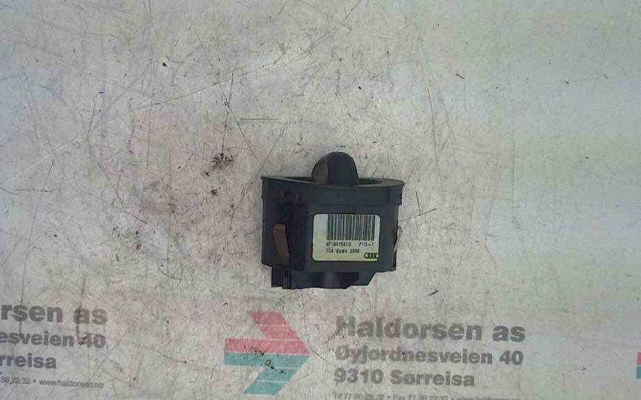Bryter lys til Audi A6 2005-2008 (Type III, Fase 1) (C6) (C6) (AUDI|4F194153D|)