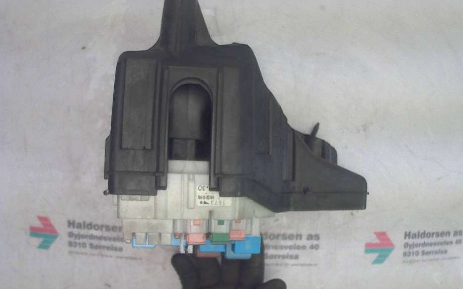 Sikringsboks til Toyota RAV4, 2000-2006 (Type II) (TOYOTA|)