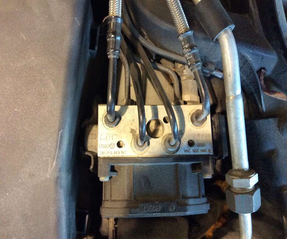 ABS sentral til Audi A8, 2003-2010 (Type II) (AUDI|4E0 614 517 CH)