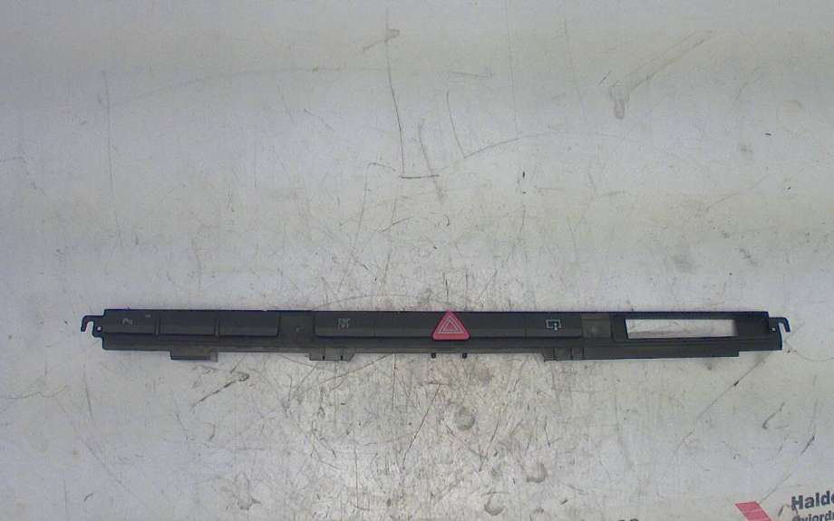 Bryter nødblink til Audi A8, 2003-2010 (Type II) (AUDI|4E1 927 137 EK)