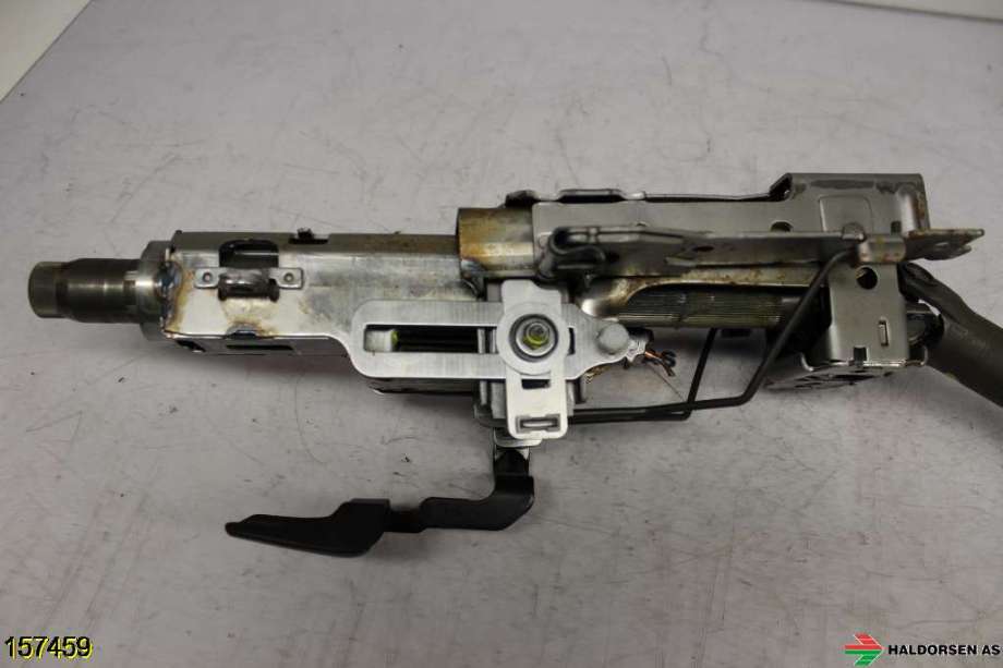Rattaksel til VW Caddy 2010-2015 (Type III, Fase 2)  (VOLKSWAGEN|1T1 419 502 M|2042605|)