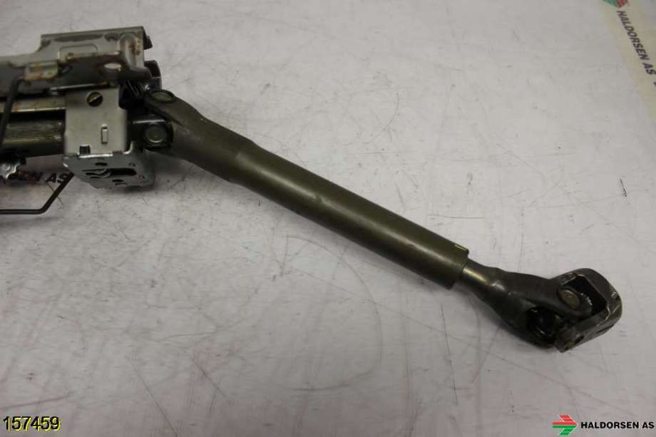 Rattaksel til VW Caddy 2010-2015 (Type III, Fase 2)  (VOLKSWAGEN|1T1 419 502 M|2042605|)