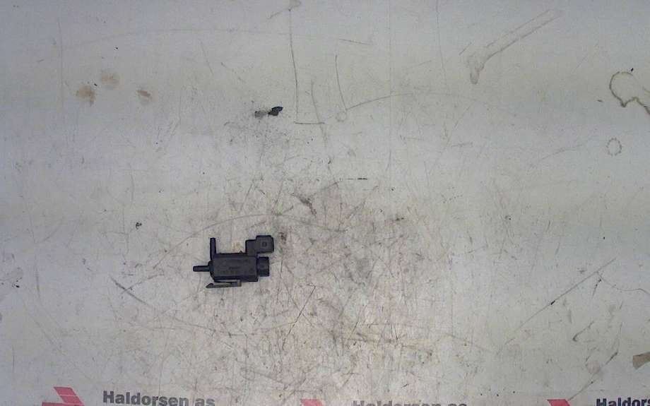 Vakuumventil til Volvo V70 2005-2007 (Type II, Fase 2) (VOLVO|72224010|)