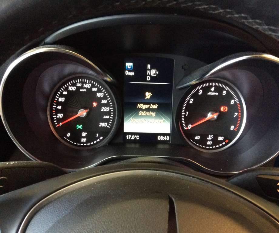 Instrumentpanel til Mercedes C-Klasse, 2014-2018 (Fase 1) (W205) (W205) (MERCEDES|A 205 900 60 14)