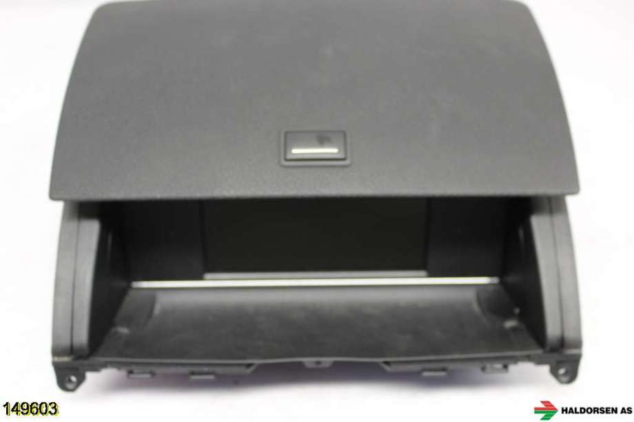 Bilstereo navigasjon til Mercedes C-Klasse 2007-2011 (Fase 1) (W204) (W204) (MERCEDES|A 204 680 12 31|)