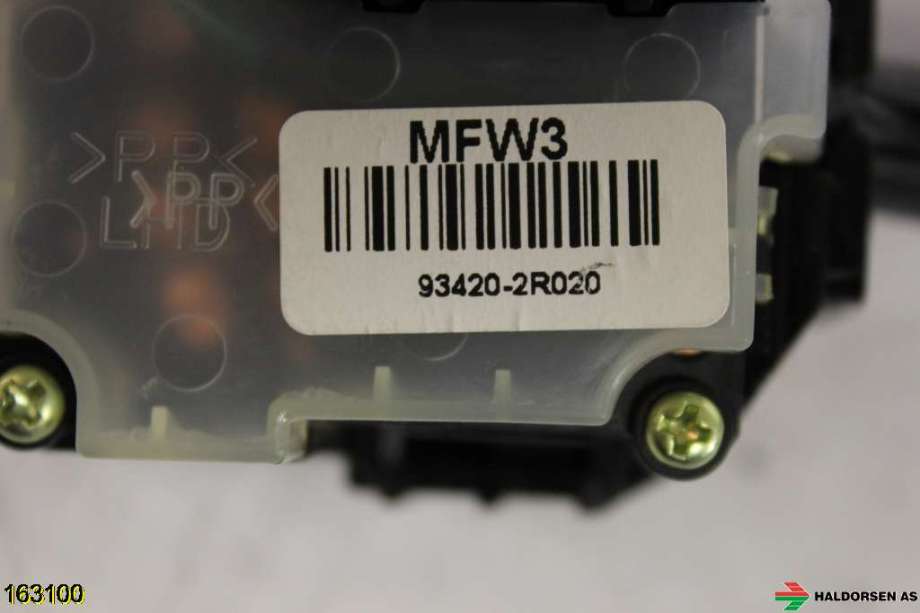 Bryter visker til Hyundai i30 2007-2012 (Type I) (HYUNDAI|93420 2R020|)
