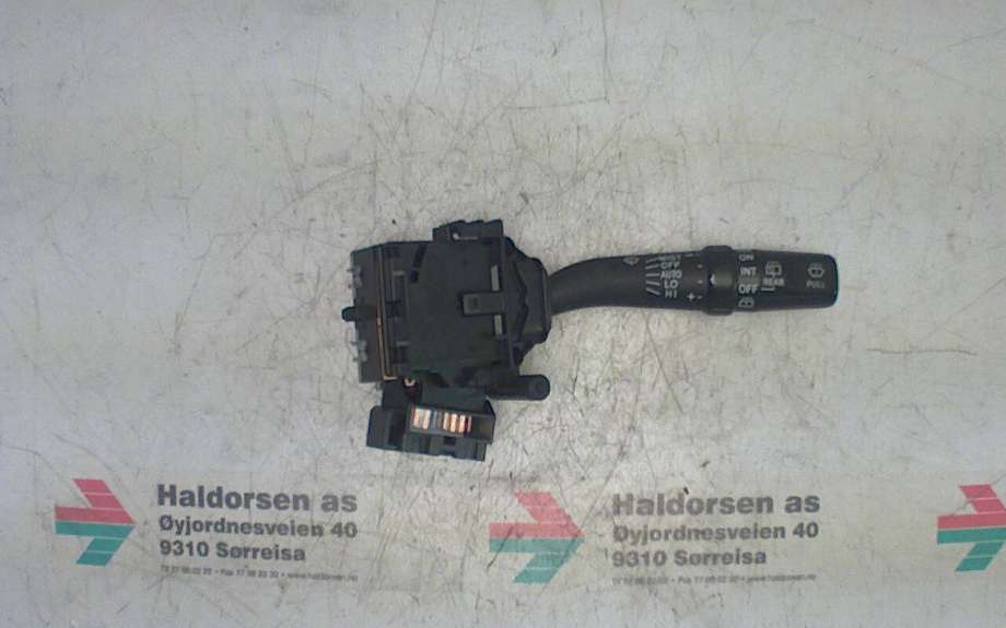 Bryter visker til Toyota Avensis 2003-2008 (Type II)  (TOYOTA|84652-05170|)