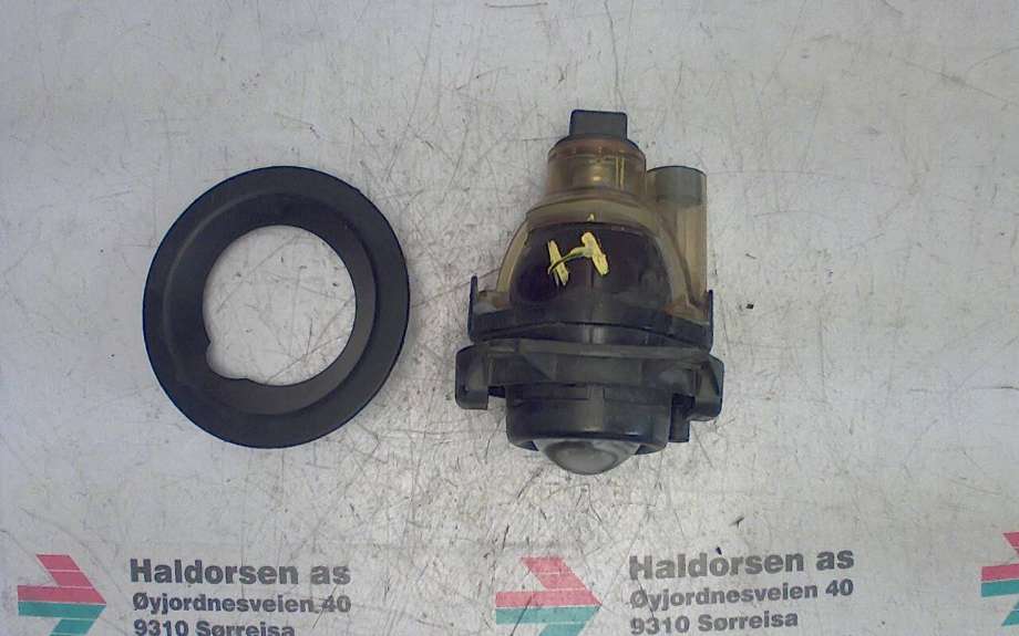 Tåkelykt høyre foran til BMW X3 2003-2006 (Fase 1) (E83) (E83) (BMW|63 17 3 416 773|)