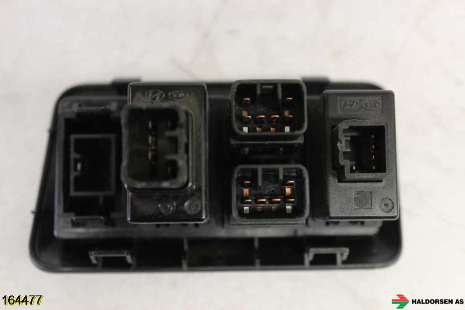 Bryter diverse til Hyundai Santa Fe 2006-2009 (Type II, Fase 1)  (HYUNDAI SANTA FE|)