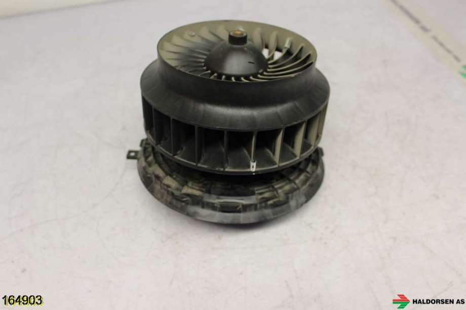 Varmeapparat motor til Mercedes C-Klasse 2014-2018 (Fase 1) (W205) (W205) (MERCEDES|A 099 906 03 12|)