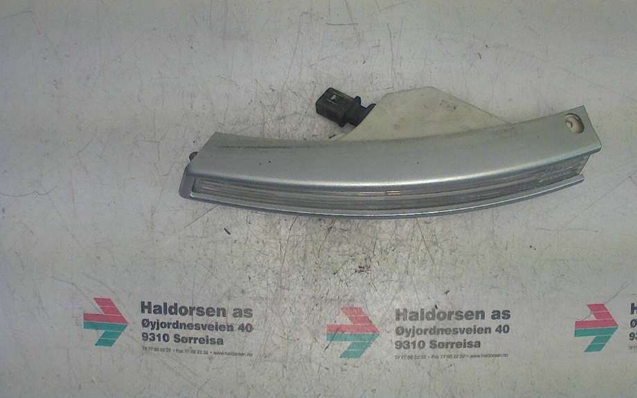 Blinklykt venstre til VW Passat 2005-2010 (B6) (B6) (VOLKSWAGEN|3C0953041E|)