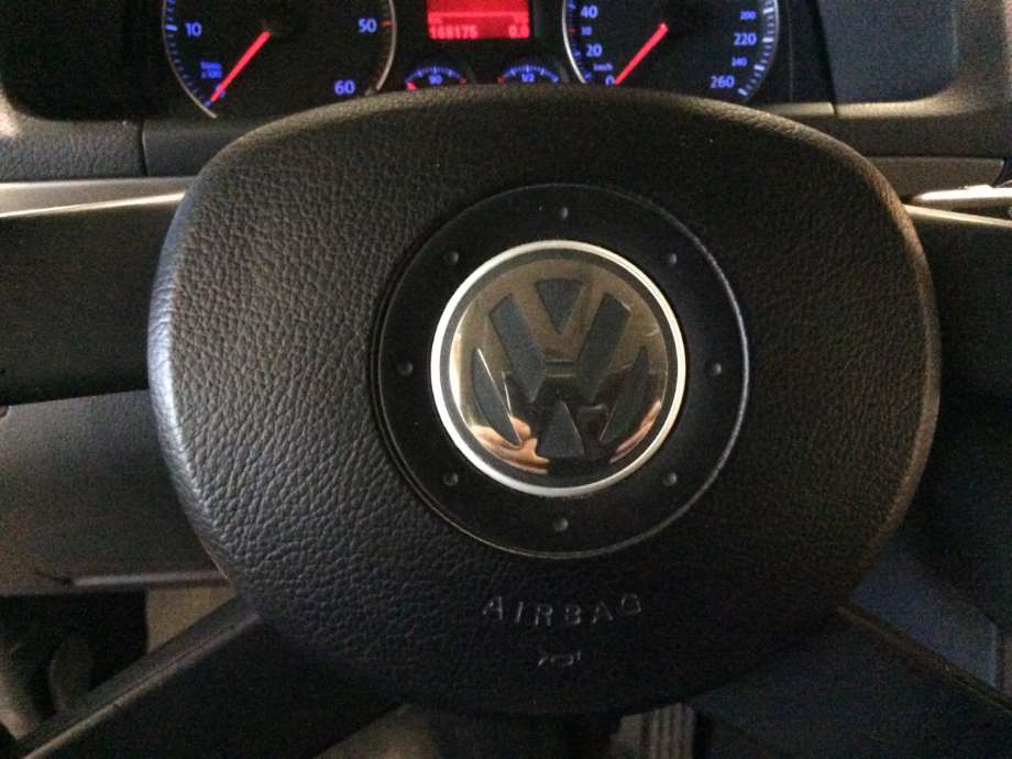 Airbag rattpute til VW Touran, 2003-2006 (Type I, Fase 1)  (VOLKSWAGEN|1T0 880 201 E)