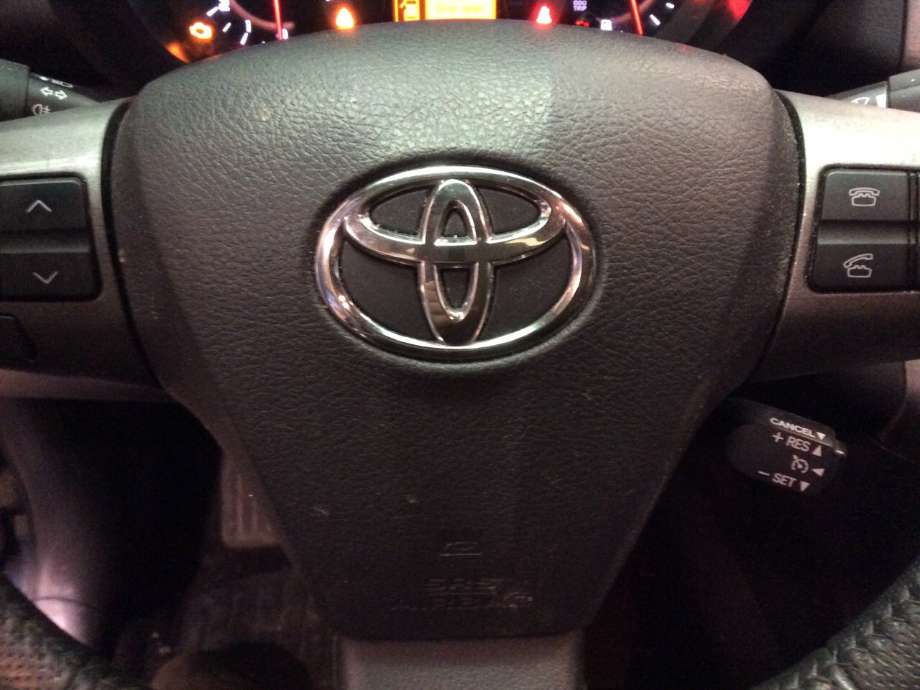 Airbag rattpute til Toyota RAV4, 2009-2013 (Type III, Fase 2)  (TOYOTA|45130 42180B0)