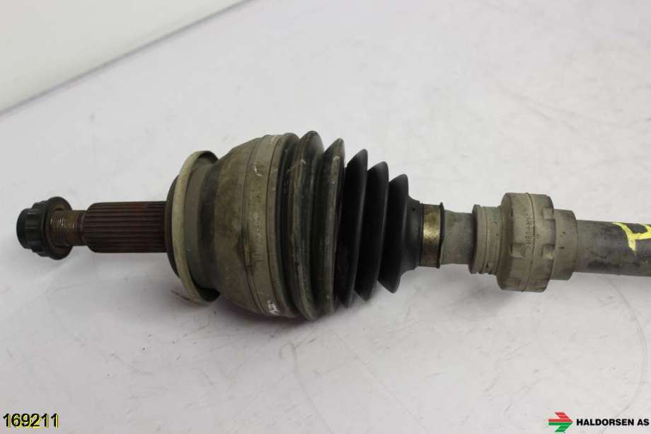 Drivaksel høyre foran til Toyota RAV4, 2009-2013 (Type III, Fase 2)  (TOYOTA|43410-42210)