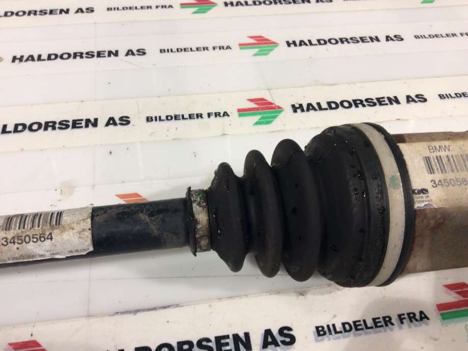 Drivaksel høyre foran til BMW X3 2007-2010 (Fase 2) (E83) (E83) (BMW|)
