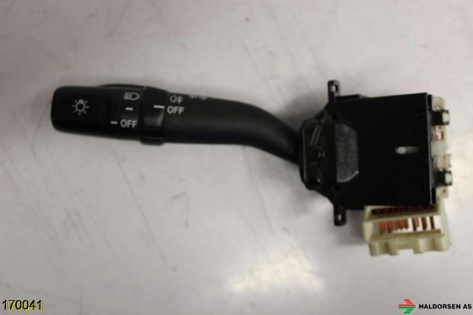 Bryter blink til Toyota Hiace 2007-2012 (Fase 3)  (TOYOTA|8414026210|)