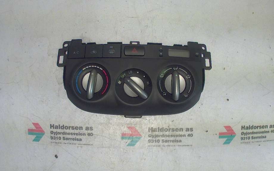 Varmeapparat betjening til Toyota RAV4 2000-2006 (Type II)  (TOYOTA|55900-42210|)