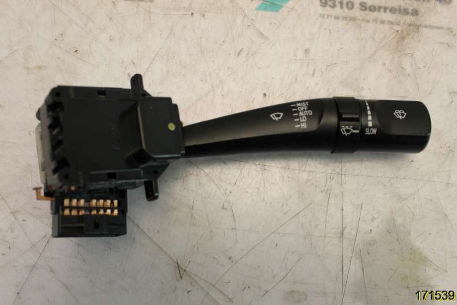 Bryter visker til SsangYong Rexton 2004-2006 (Fase 2) (Y200) (Y200) (SSANGYONG|8583008001LAM|)