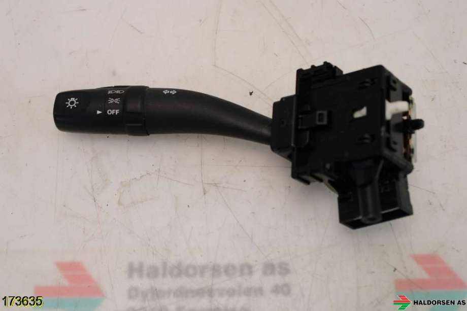 Bryter blink til Hyundai H-1 2008-2012 (Type II, Fase 1)  (HYUNDAI|93410 4H0004X|)