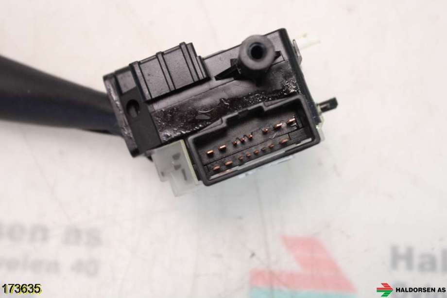 Bryter blink til Hyundai H-1 2008-2012 (Type II, Fase 1)  (HYUNDAI|93410 4H0004X|)