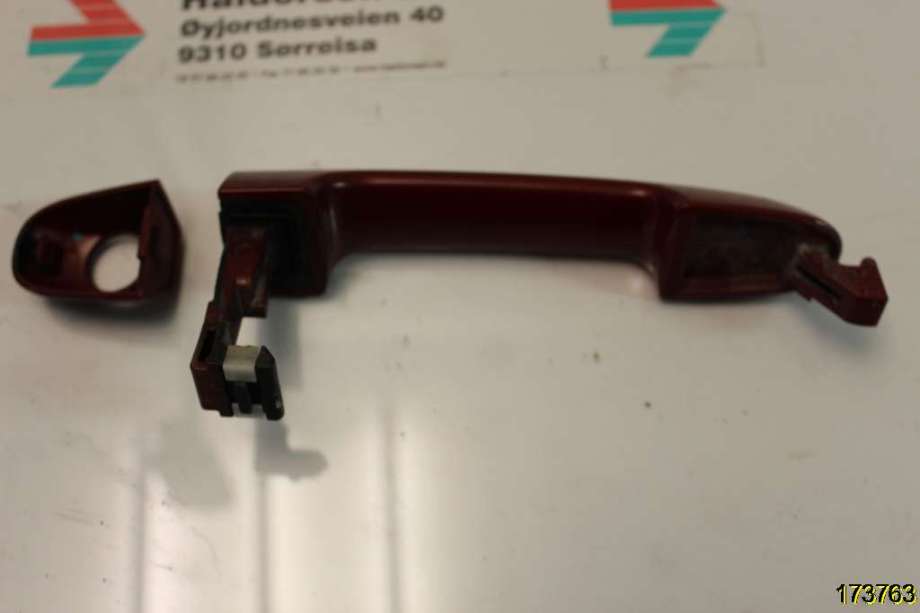 Dørhåndtak utv venstre foran til Hyundai i30 2007-2012 (Type I)  (HYUNDAI|82651 1H010|)