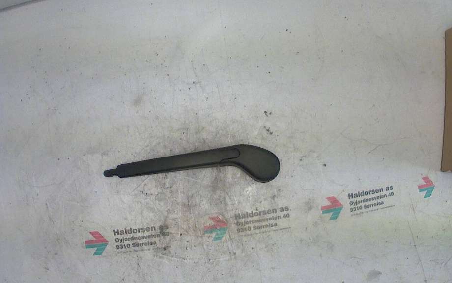 Viskerarm bakrute til Ford Focus, 2011-2014 (Type III, Fase 1) (FORD|)