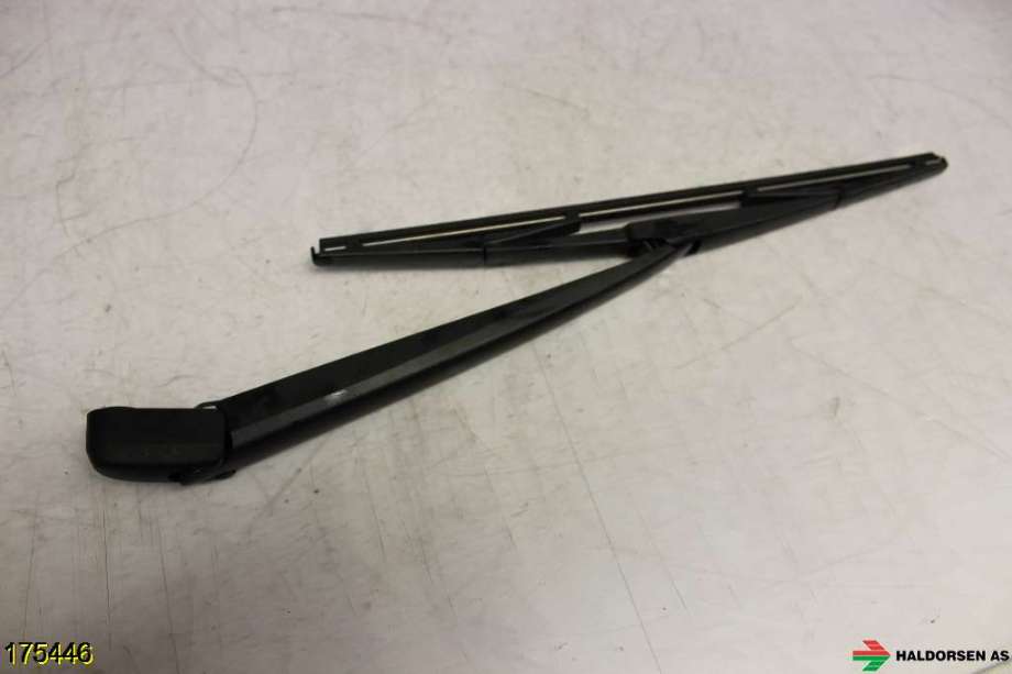 Viskerarm bakrute til Mazda 3 2009-2013 (Type II)  (MAZDA|L206-67-421|)