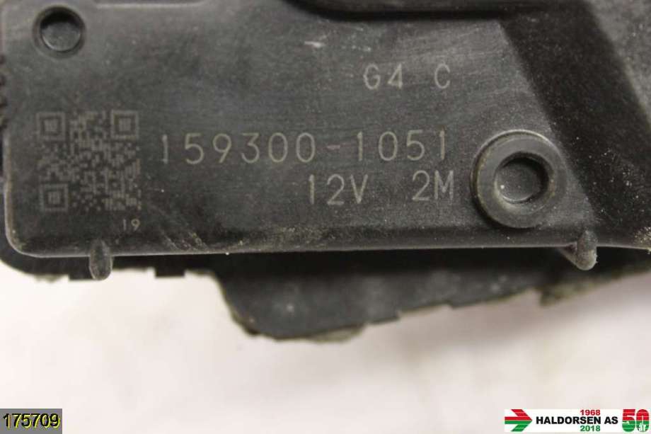 Viskermotor frontrute til Mitsubishi Outlander 2010-2012 (Type II, Fase 2)  (MITSUBISHI|8250A178|)
