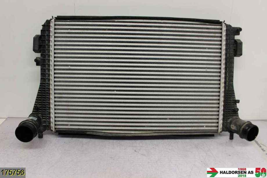 Intercooler til Škoda Yeti 2009-2013 (Fase 1)  (SKODA|8ML 376 746-721|)
