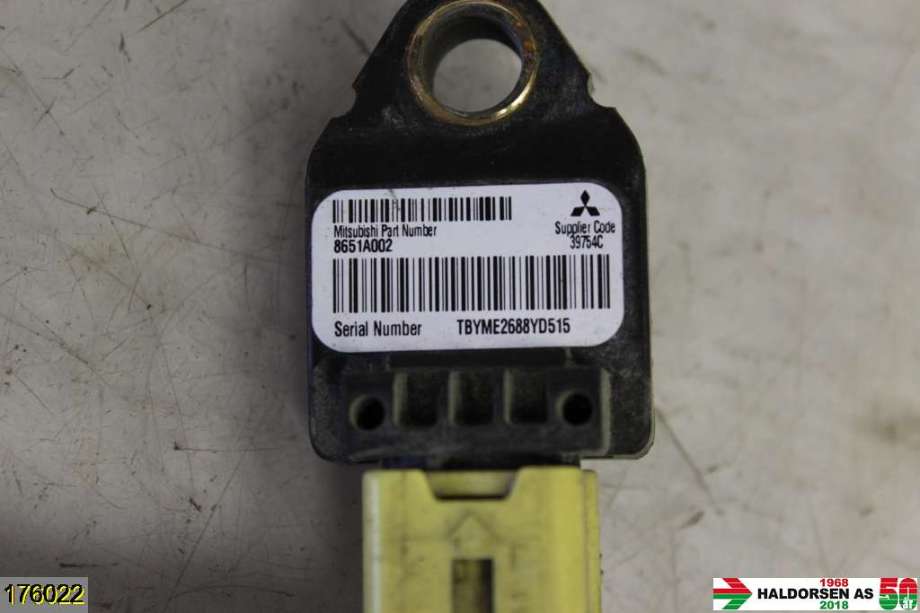 Airbag sensor venstre til Mitsubishi Outlander 2010-2012 (Type II, Fase 2)  (MITSUBISHI|8651A002|)