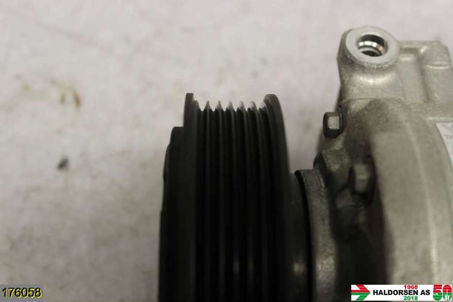 Aircondition kompressor til VW Golf V, Combi 2003-2008  (VOLKSWAGEN|1KO 820 859 T|)