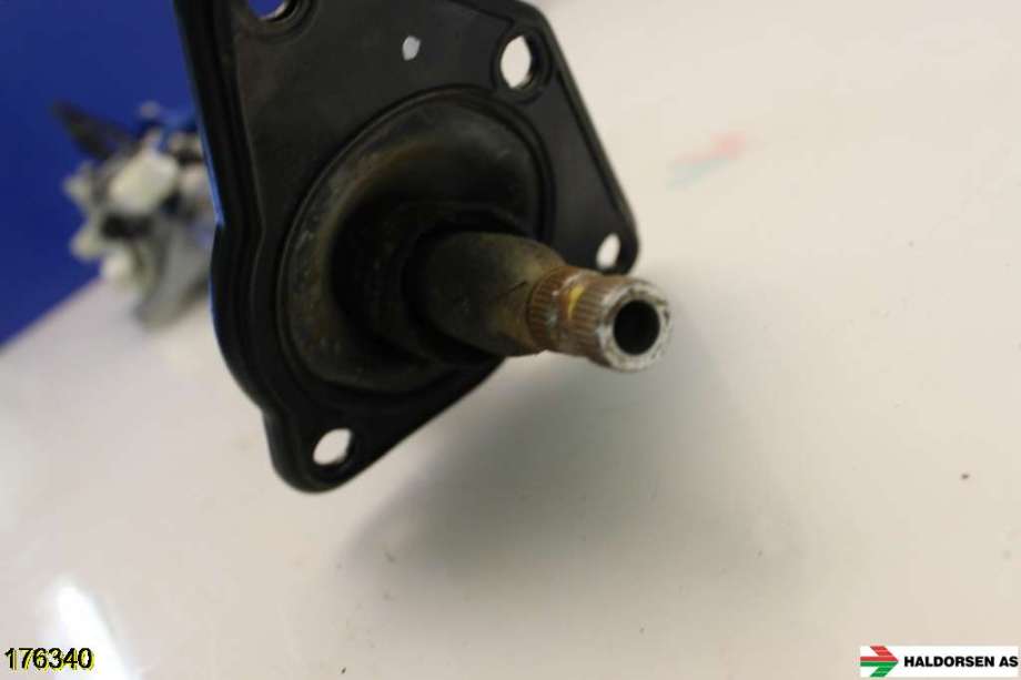 Rattaksel til SsangYong Rexton 2007-2013 (Y250) (Y250) (SSANGYONG|46210-0800C|7L21A K143|)