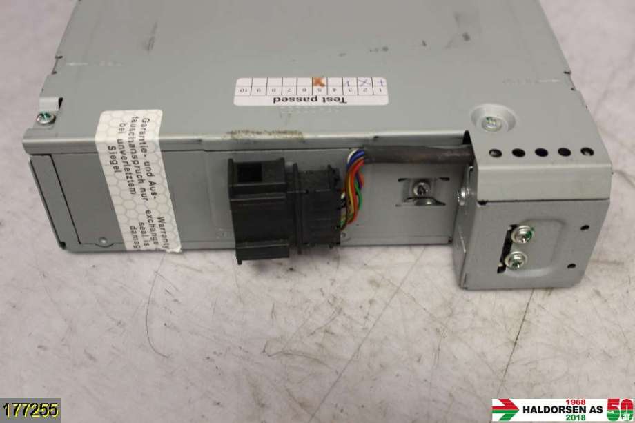 Bilstereo CD-veksler til Škoda Octavia 2005-2008 (Type II, Fase 1) (SKODA|1Z0 035 111 A|)