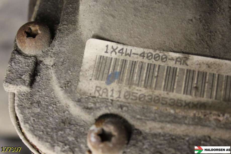 Kardang klokke bak til Jaguar X-TYPE 2001-2010  (JAGUAR|C2S27350|1X4W4000AK|)