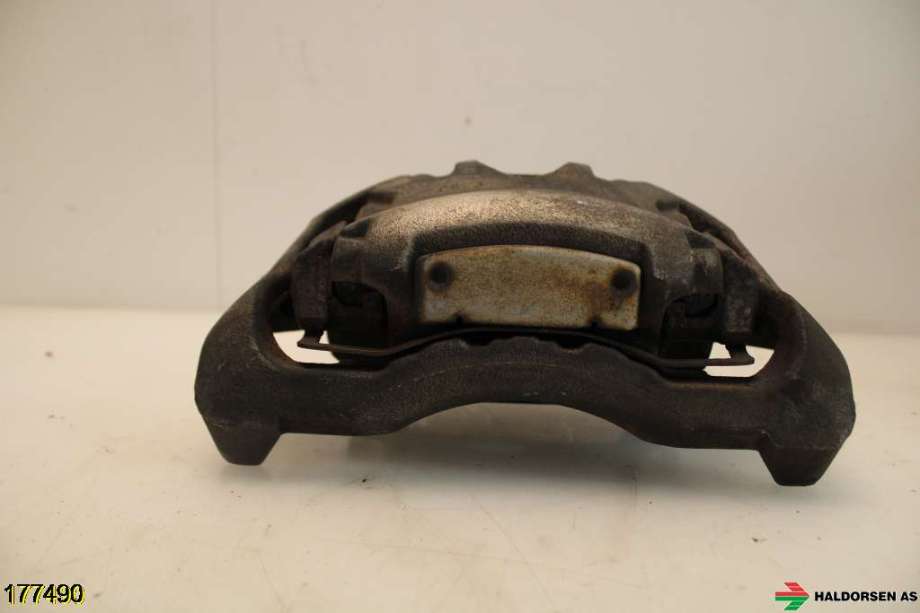 Bremsecaliper høyre foran til Volvo XC70 2008-2013 (Type II, Fase 1)  (VOLVO|36000150|)