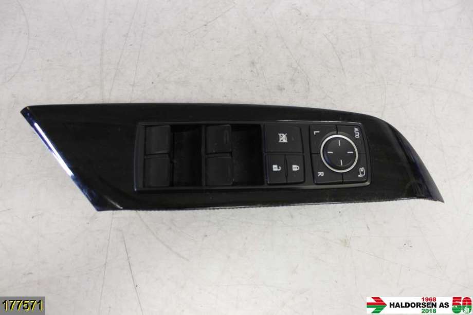 Bryter ruteheis til Lexus RX 2009-2015 (Type III) (AL10) (AL10) (LEXUS|84040-48170|)