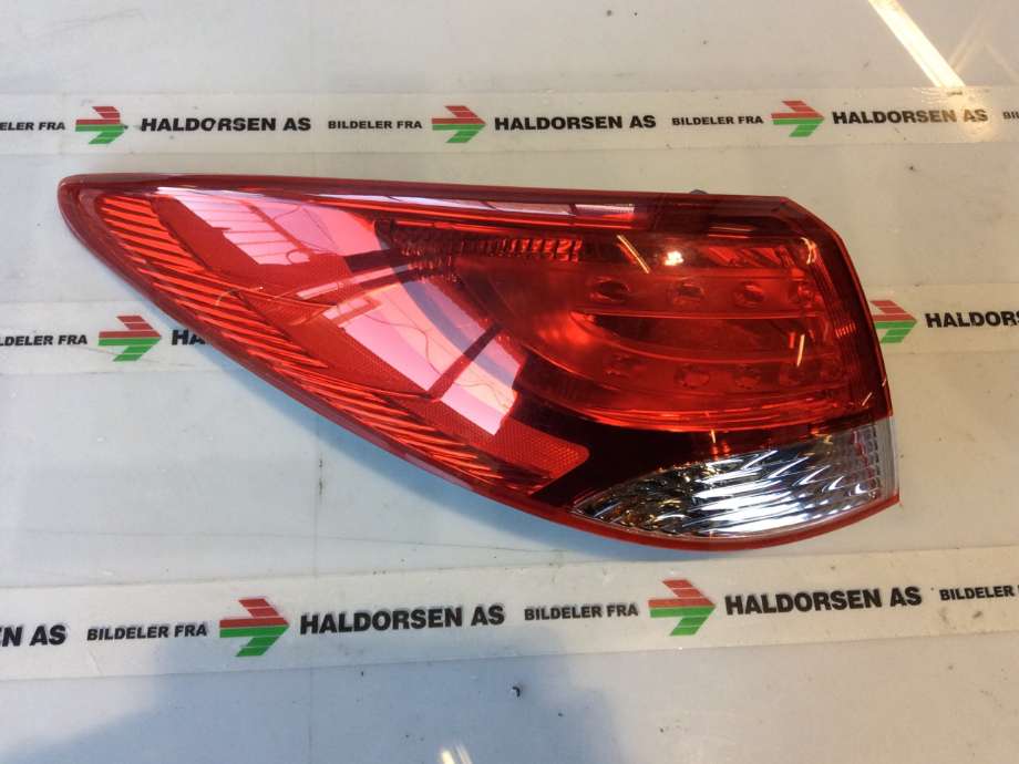Baklykt venstre til Hyundai Ix35 2010-2015  (HYUNDAI|92401 2Y000|)