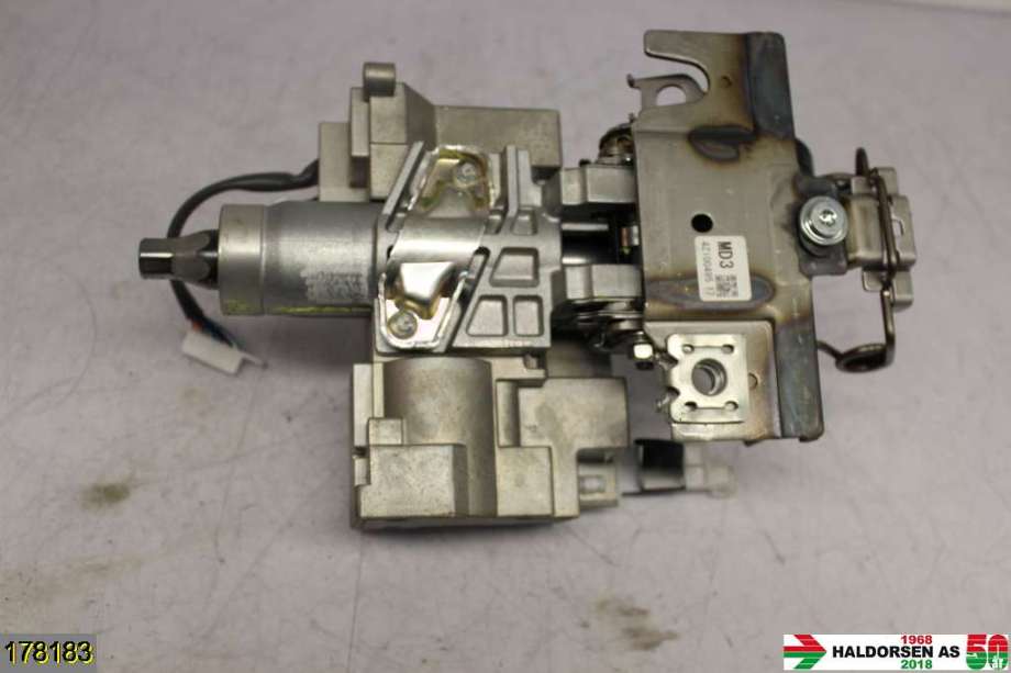 Rattaksel til Mazda 3, 2013-2016 (Type III, Fase 1)  (MAZDA|)