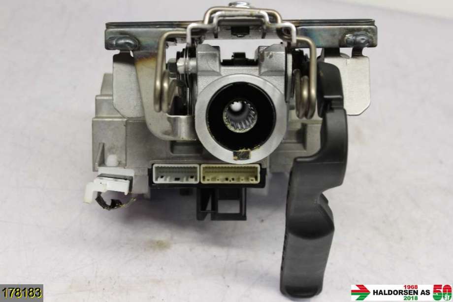 Rattaksel til Mazda 3 2013-2016 (Type III, Fase 1)  (MAZDA|)