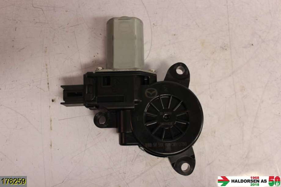 Ruteheis til Mazda 3 2013-2016 (Type III, Fase 1)  (MAZDA|BHN9 58 58X|)