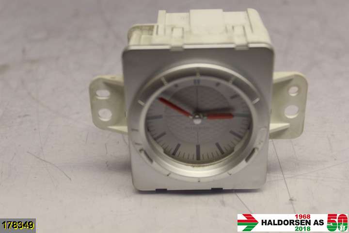 Instrument klokke til Mitsubishi Outlander, 2003-2006 (Type I)  (MITSUBISHI|MR979796)