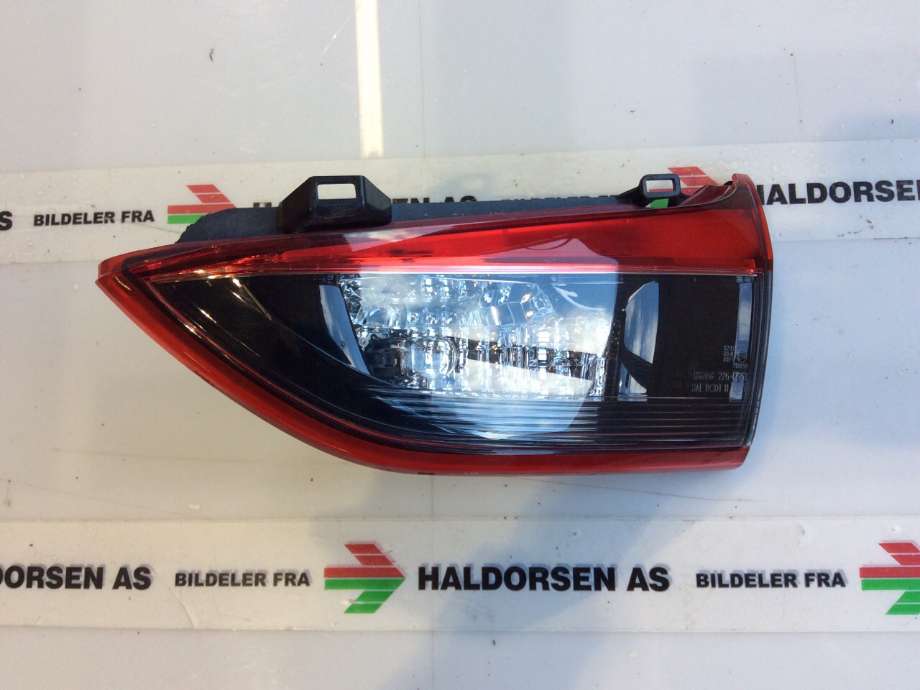 Baklykt høyre indre til Mazda 6 2013-2015 (Type III, Fase 1)  (MAZDA|GHK1-51-3F0A|)