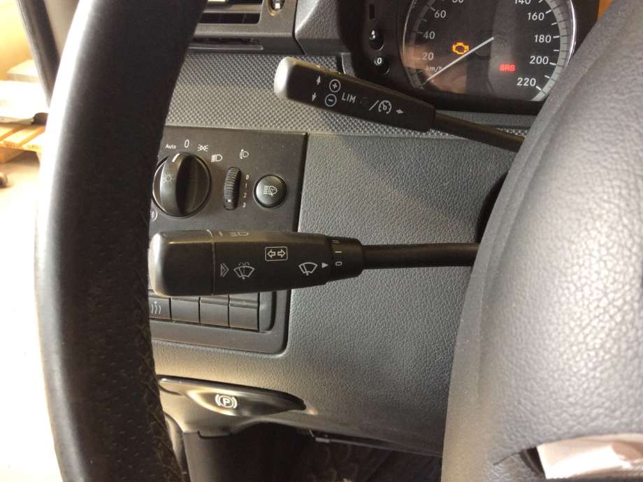 Bryter combi til Mercedes Vito/Viano 2010-2014 (Fase 2) (W639) (W639) (MERCEDES|A639 545 01 24 7C45|)